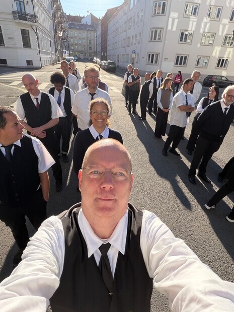 Mange demonstrerende bussjåfører